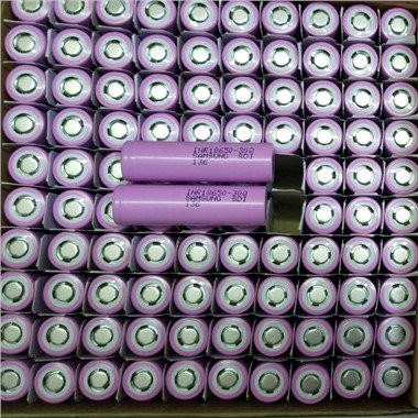 18650 3000mAh 30Q akku