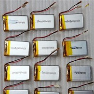 600 mAh polymeeriakku